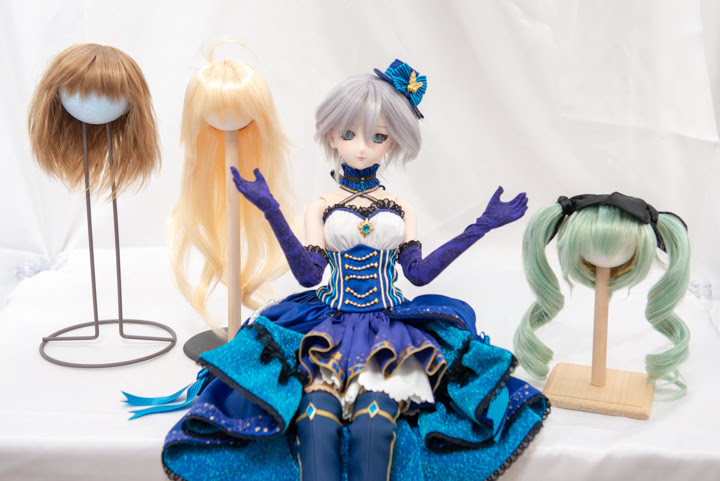 100均品でドールウィッグスタンドを作ってみた 自由な色で広げたい