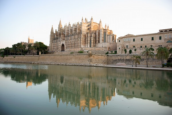 フランス ゴシック大聖堂の国 パルマ デ マヨルカ大聖堂 スペイン マヨルカ島
