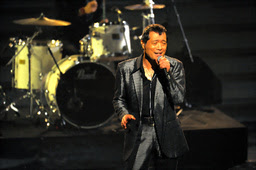 Asahi Com 朝日新聞社 スーザン ボイルさん紅白で熱唱 矢沢永吉さんも登場 音楽 映画 音楽 芸能