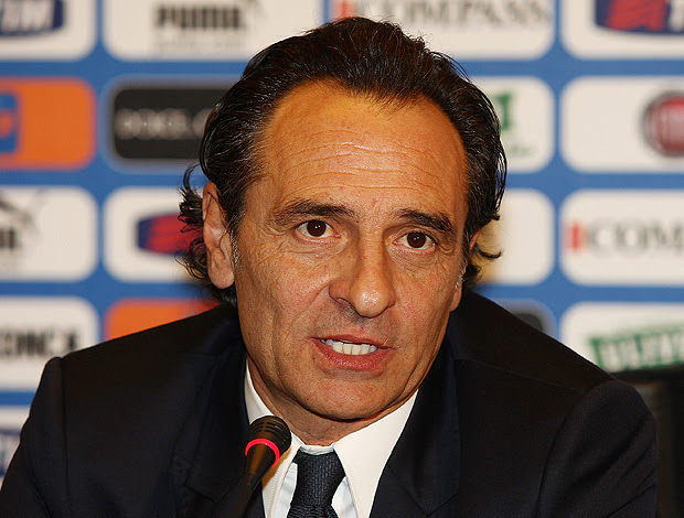 Cesare Prandelli itália coletiva (Foto: agência Getty Images)