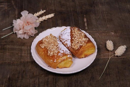 Get Napolitana De Crema Gif