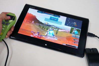 機動戦士ガンダムオンライン オマケ のザクコントローラーをvaio Duo 11の片手デバイスにしてしまえ ソニーが基本的に好き スマホタブレットからカメラまで情報満載