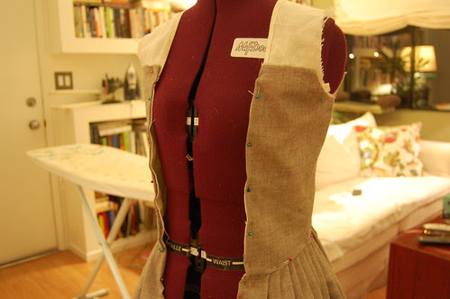 Making a robe a l'anglaise 29