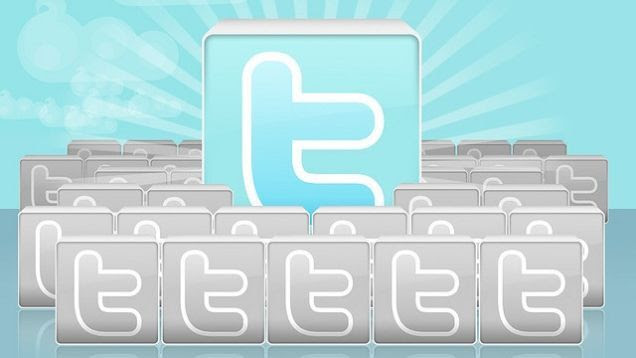 Be an Informer, Not a “Meformer”, To Get More Followers On Social Media