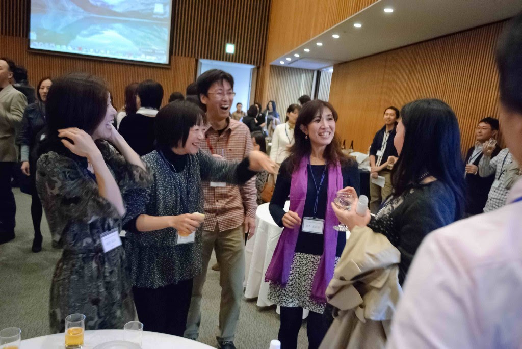 40代の同窓会事情あれこれ 雰囲気 服装 恋愛など