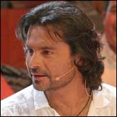 felipe camiroaga similitude
