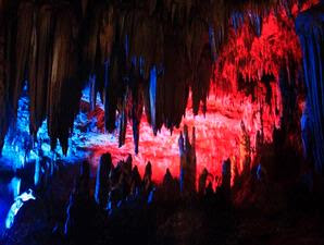 Stalagtit-Stalagmit