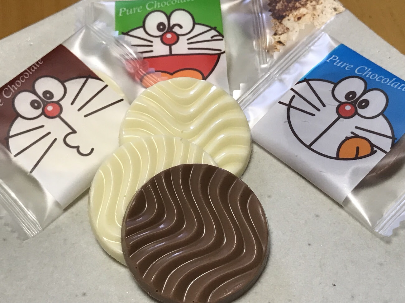 新千歳空港ドラえもん スカイパーク 限定お土産や人気のレストラン 節約プレミアムな旅行ブログ