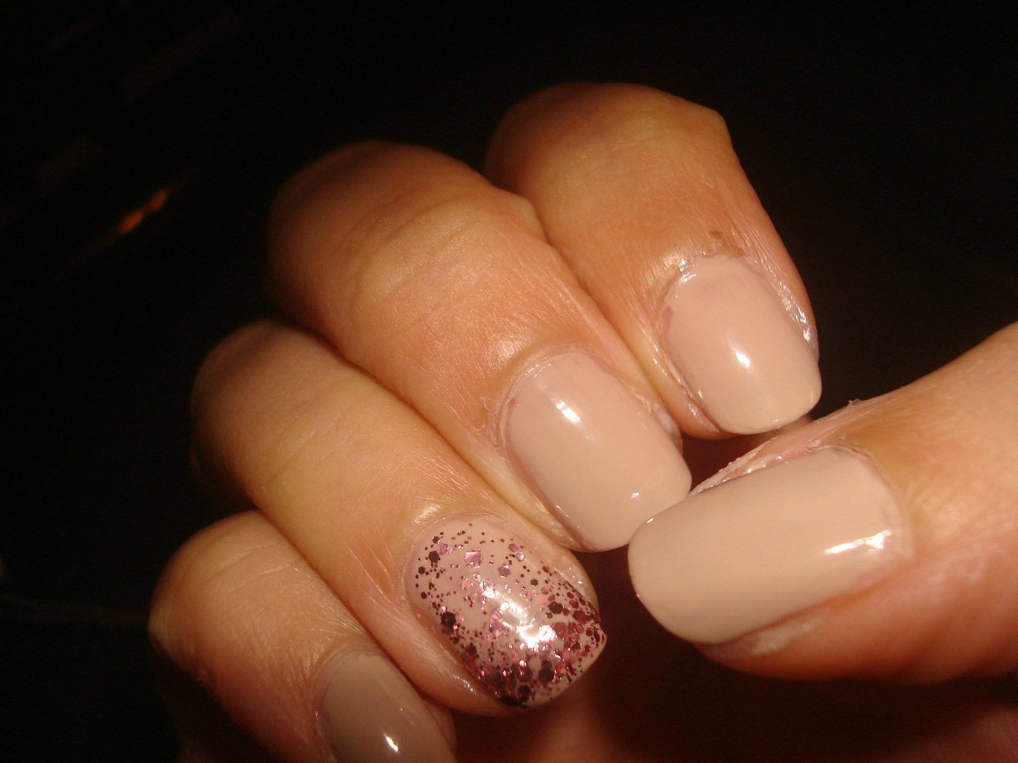 essie nail polish bottles