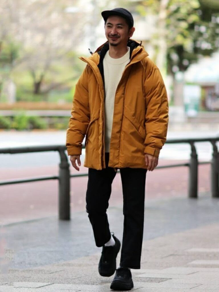 ダウン キャメル のコーデ メンズに人気のキャメルのダウンジャケットを紹介