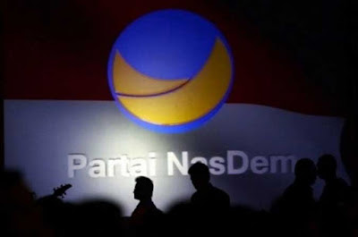 Ambon, Malukupost.com - Dewan Pimpinan Pusat (DPP) Partai Nasional Demokrat (NasDem) diminta untuk selektif dalam menentukan pilihan politiknya terhadap bakal calon (balon) bupati Maluku Tenggara (Malra) harus didasarkan pada hasil survei. Salah satu tim pemenangan Balon Bupati Malra, Mat Sopamena mengatakan hasil survei merupakan ukuran dan standar politik bagi partai NasDem untuk merekomendasikan balon kepala daerah yang bertarung di pilkada serempak kabupaten Malra tahun 2018 nanti.