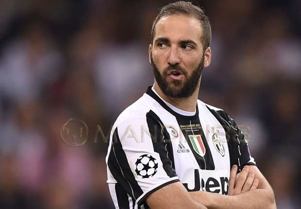  Juventus Tolak Tawaran Chelsea Untuk Gonzalo Higuain