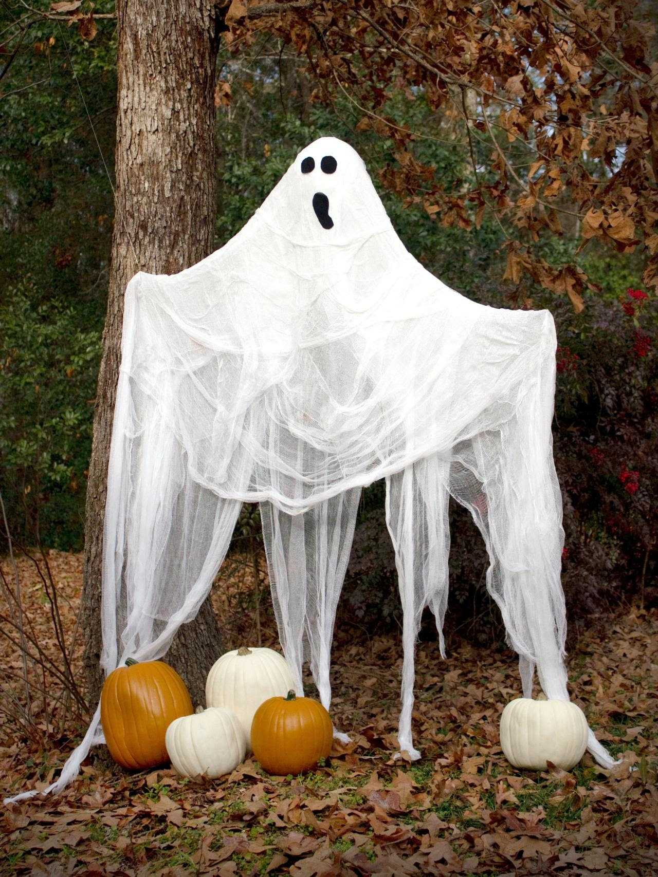 Outdoor Halloween Decorations Ideas To Stand Out