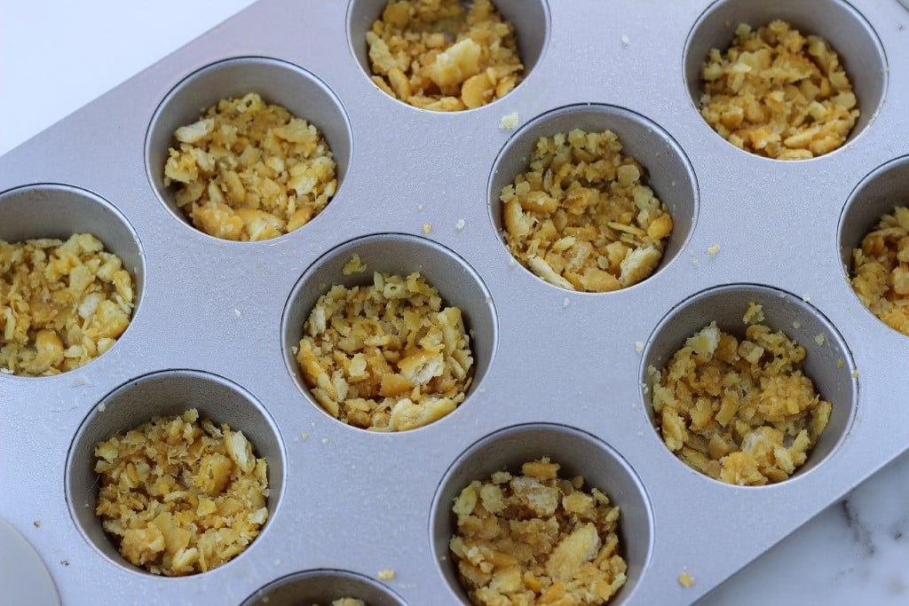 ritz in cups