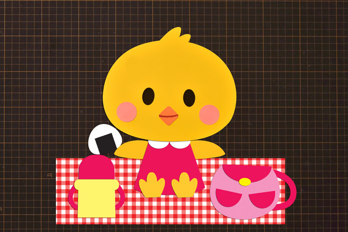 無料ダウンロード型紙で ひよこ ピクニックでお弁当 の壁面飾りを作ってみた 春 夏 ５月 ６月 ７月 遠足 お散歩 保育園 幼稚園 介護施設 デイサービス 壁面装飾 製作 壁面飾り型紙工房