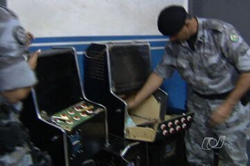 A Military Police SWAT Team raids an illegal casino in Goias state