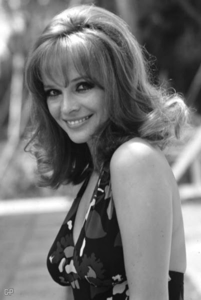 Hairstyles In The 60S And 70S - 102 Iconic 70's Hairstyles To Rock Out This Year - It is an old, traditional and classic method of styling hair for african.