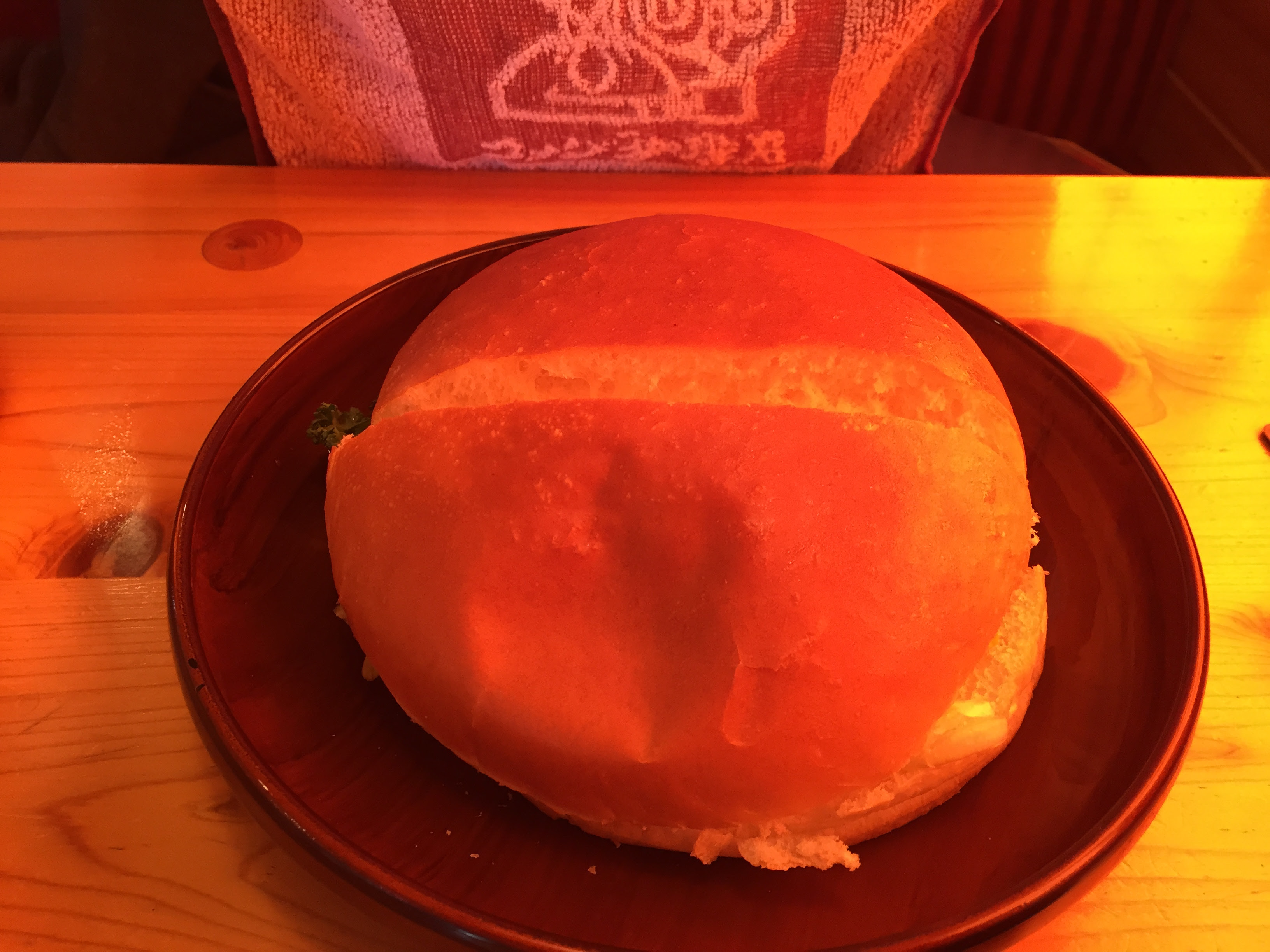 コメダのハンバーガーの大きさとカロリーは 一人で食べきれるの いろは情報堂