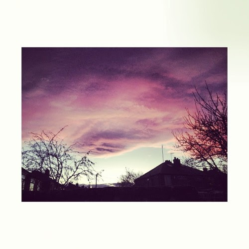Because every other fuckers doin it #sky#pretty