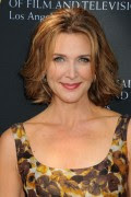 Brenda Strong