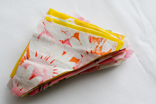 Vintage Sheet Half-Square Triangle Pillow Tutorial - In Color Order