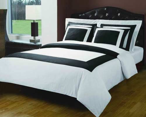 Hotel Collection 10 Pc Down Alternative Egyptian Cotton Bed in a Bag Black/White Queen Size
