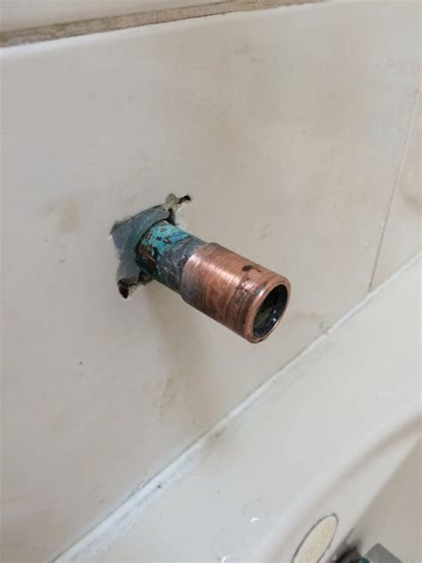 By bob vila if hard water is a problem in your house, you might want to look into getting a water softener. 3/4 copper stub..need a tub spout diverter that will slip