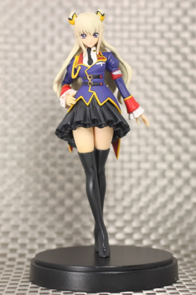 フィギュアざっくりレビュー コードギアス 亡国のアキト レイラ マルカル Dxfフィギュア バンプレスト レビュー