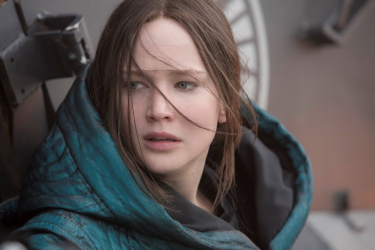 Jennifer Lawrence stars as Katniess Everdeen in Mockingjay Part 2