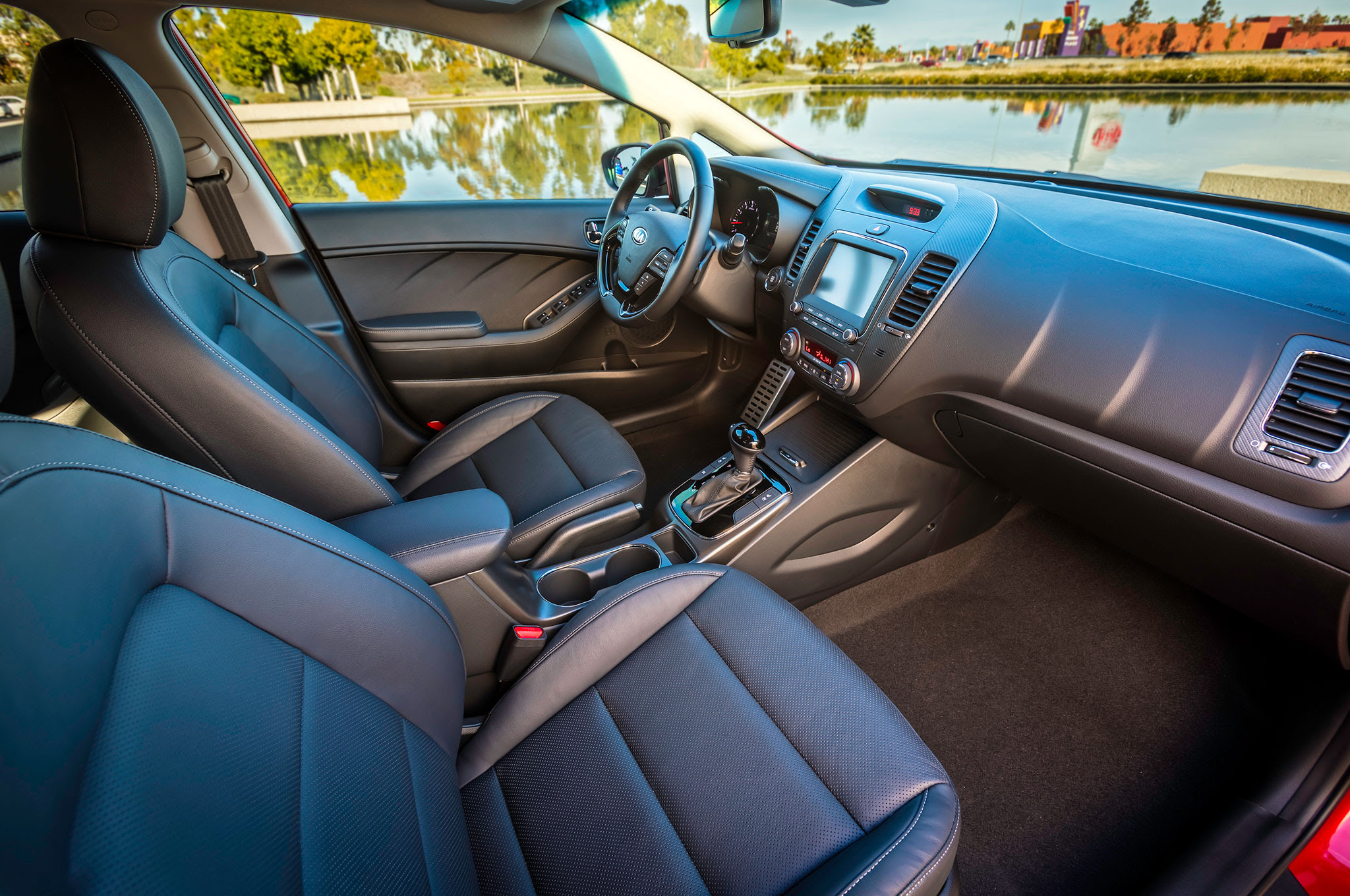 2017 kia forte sedan interior