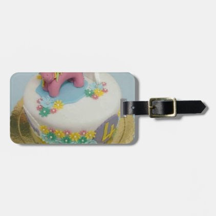 Pony cake 1 luggage tag