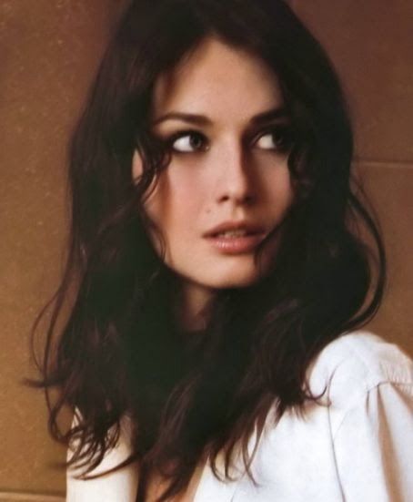 Anna Safroncik - Gallery