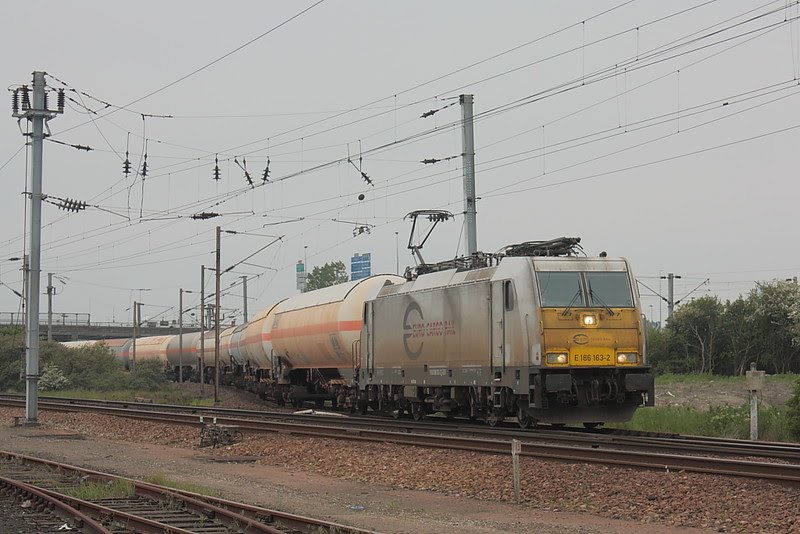 E 186 163 / Petite-Synthe