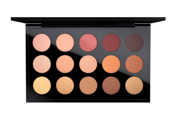 And the MAC Eyeshadow Warm Neutral Palette.