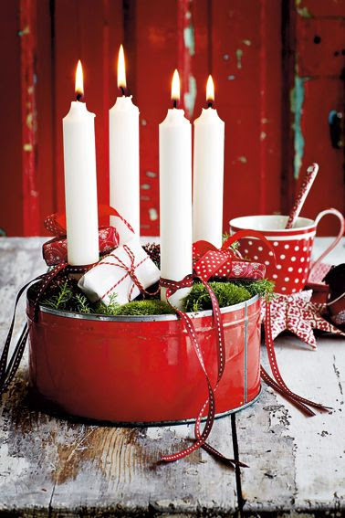 Sweet and simple Advent wreath.