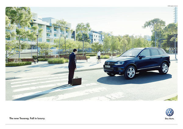 pub volkswagen touareg parodie de l'homme au tank de tiananmen