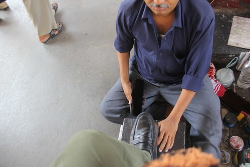 the shoe shine guy .. time forgot by firoze shakir photographerno1