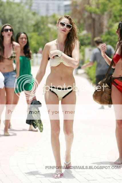 Sexy Pics of Whitney Port in Bikini