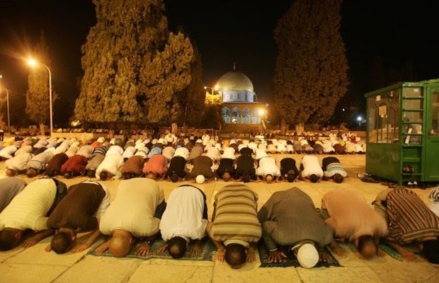 [vidéo] Toutes les prières de tarawih depuis la mosquée Al 