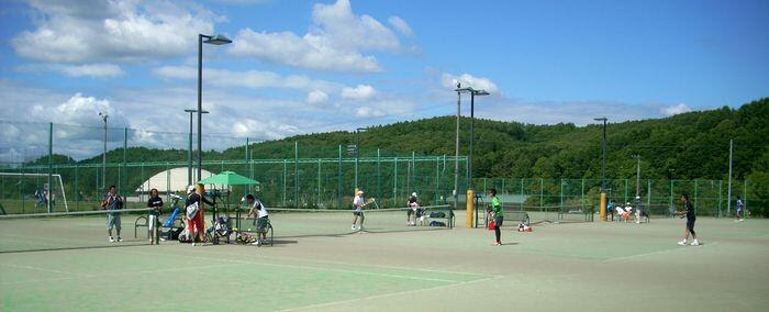 テニスコート カムイの杜公園 あさひかわの公園 公益財団法人旭川市公園緑地協会