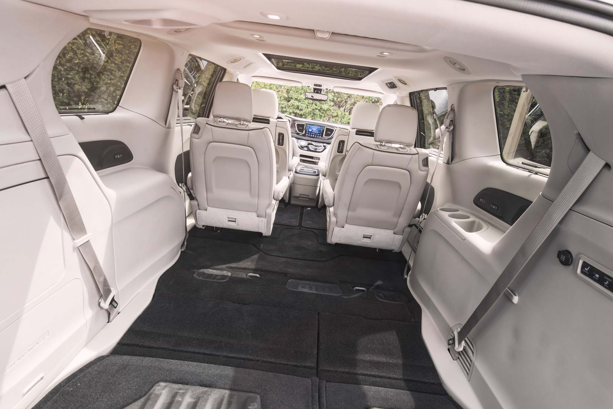 2017 Chrysler Pacifica third row seats down