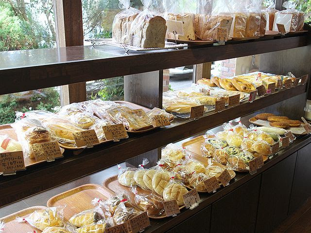 加賀市のパン屋2軒 山代温泉の洋菓子 パンの店 ケルン と山中温泉のパンの店 コッペ あさぴーのおいしい独り言