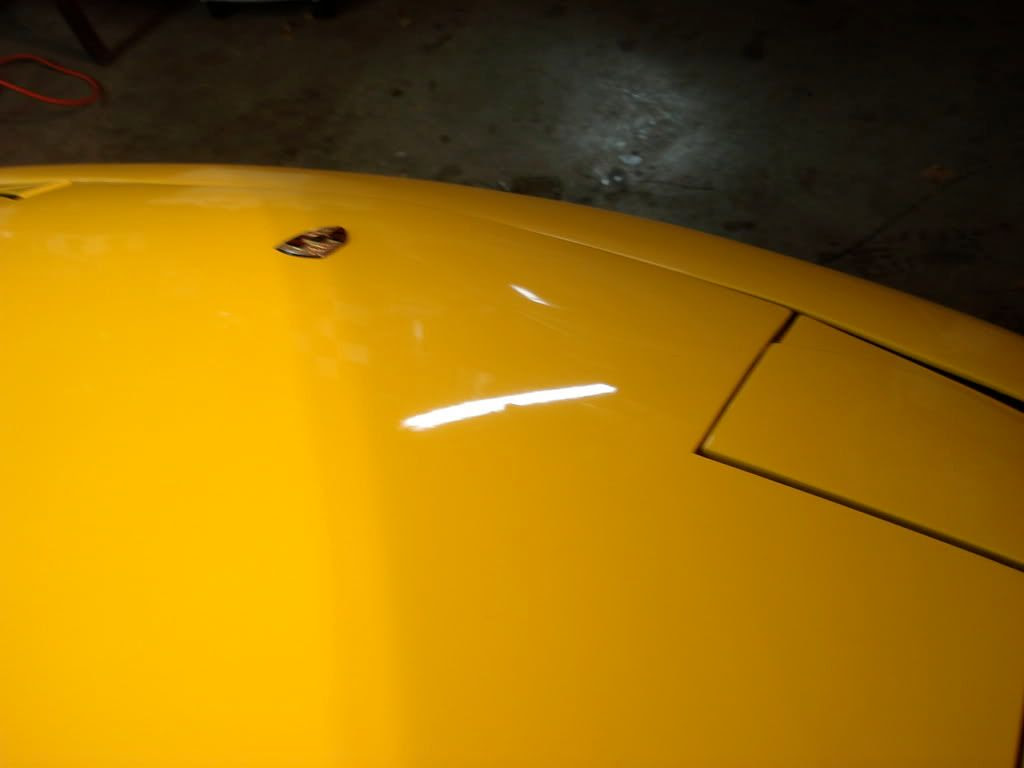 yellow porsche 914