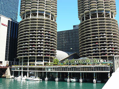 garages à bateaux ....jpg