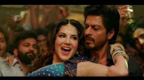 ideo: WOW, Shahrukh Khan Tampil Hot Menari Bareng Eks Bintang Film Porno HorasSumutNews.com - Berita Terkini Terbaru Hari Ini -Bagi penggemar film Bollywood, awal 2017 nanti siap-siap untuk nonton film terbaru Shahrukh Khan, berjudul Raees. Menariknya, dalam film tersebut tampil eks bintang film porno, Sunny Leone.