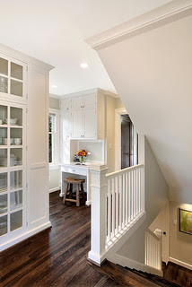 Stair / Nook Space traditional staircase