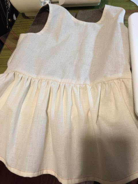ノースリーブ ノーカラーの縫い代始末 裏付ワンピースの縫い方 服飾専門学校講師 Yuca先生のクローズメイキング講座