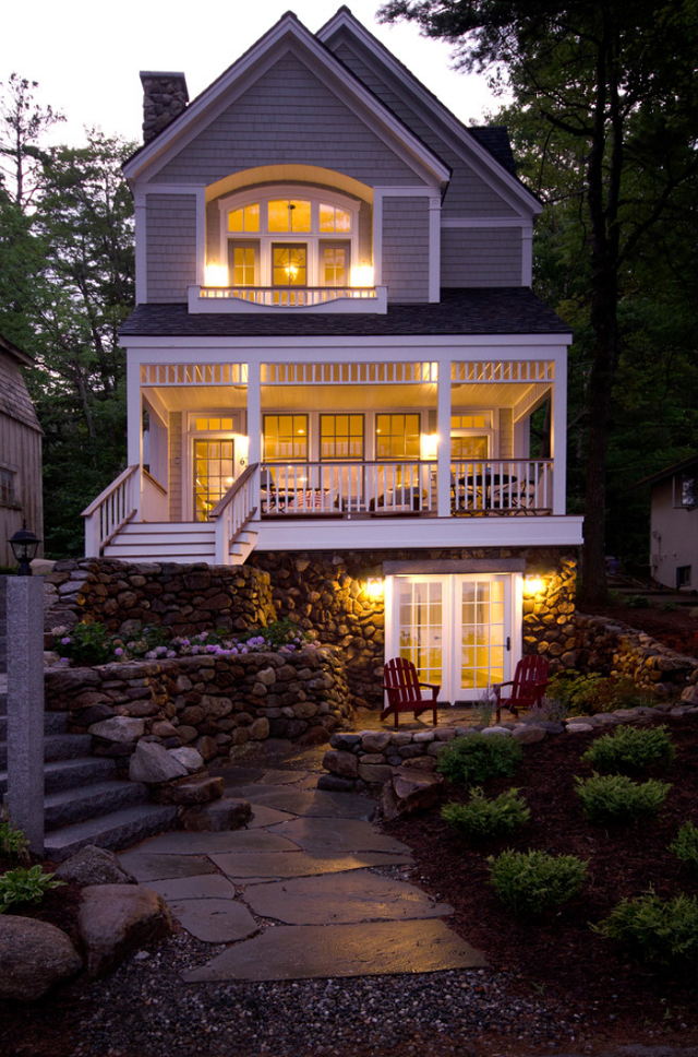 Lakefront Cottage - Home Bunch Interior Design Ideas