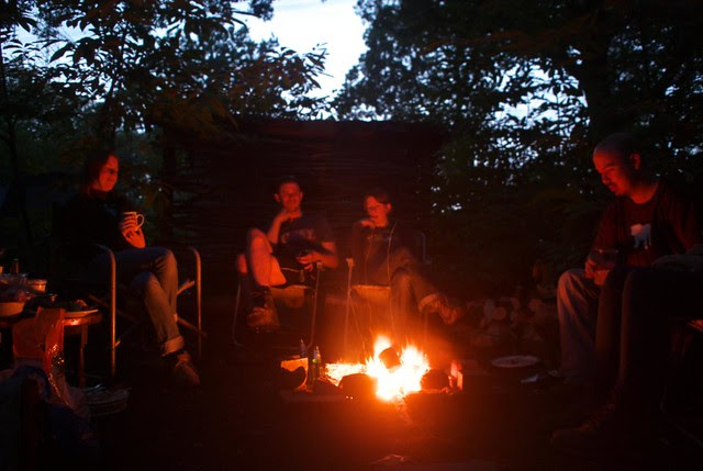 DSC_6983 woodland camp fire
