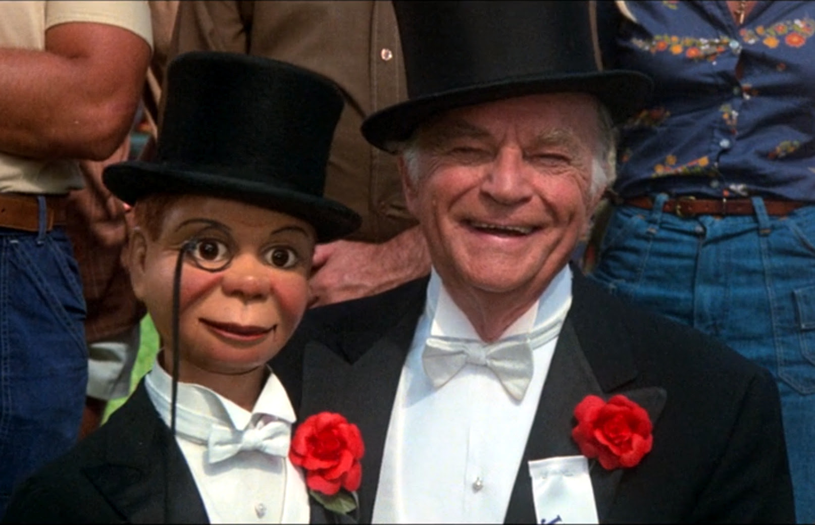 http://images2.wikia.nocookie.net/muppet/images/0/08/Bergenmccarthy.jpg